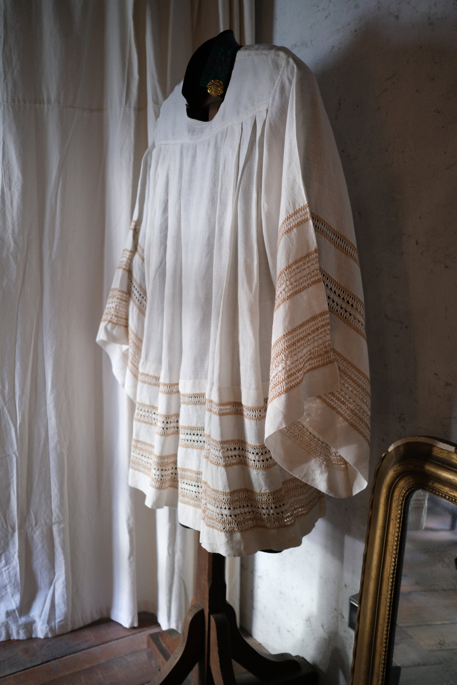 1940’s Germany Church Linen Smock / 德國教堂亞麻罩衫