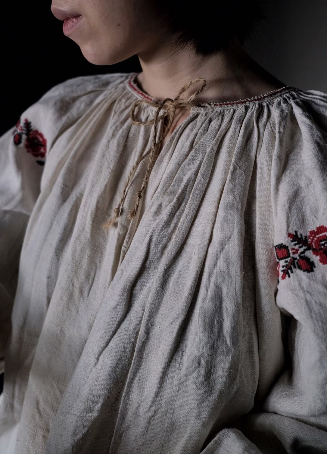 1950’s Ukrainian Hand Embroidered Dress / 烏克蘭手工刺繡洋裝