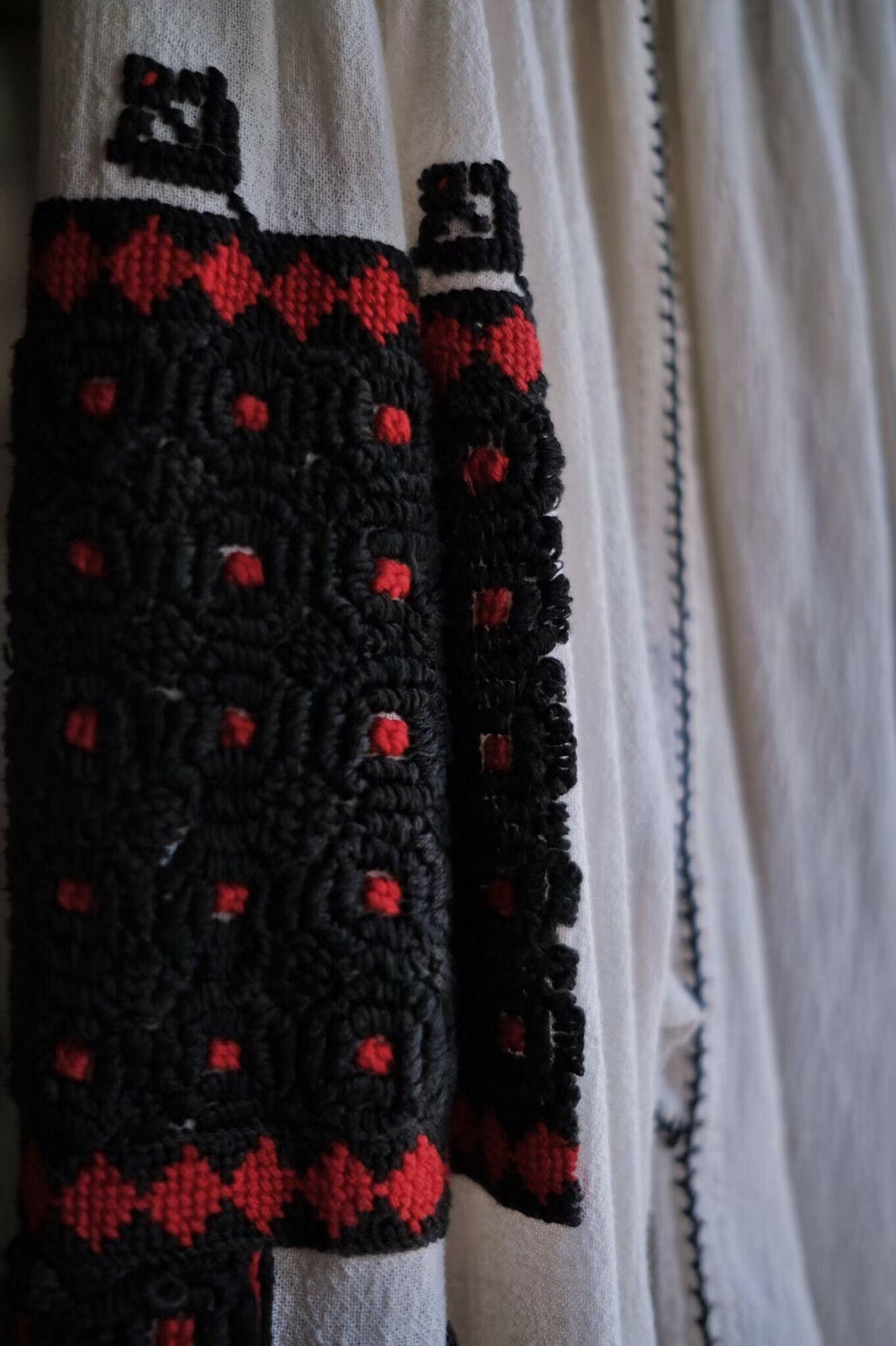 1940’s Romanian Folk Blouse / 羅馬尼亞罩衫