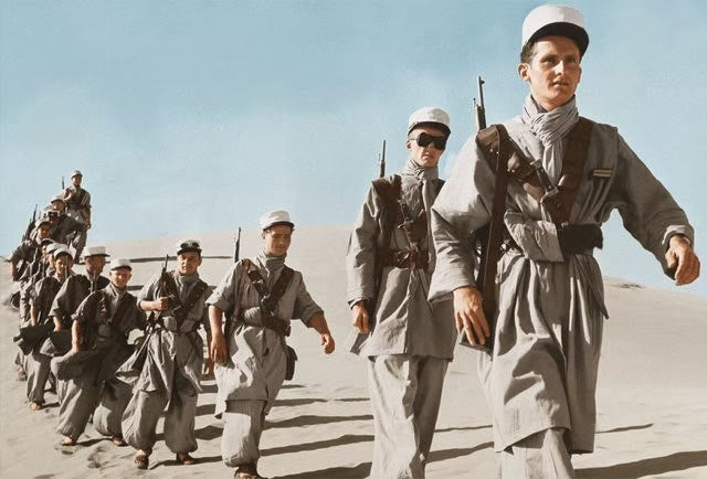 1950’s French Army Sahara Troop Khaki Gandoura / 法軍撒哈拉部隊卡其罩衫