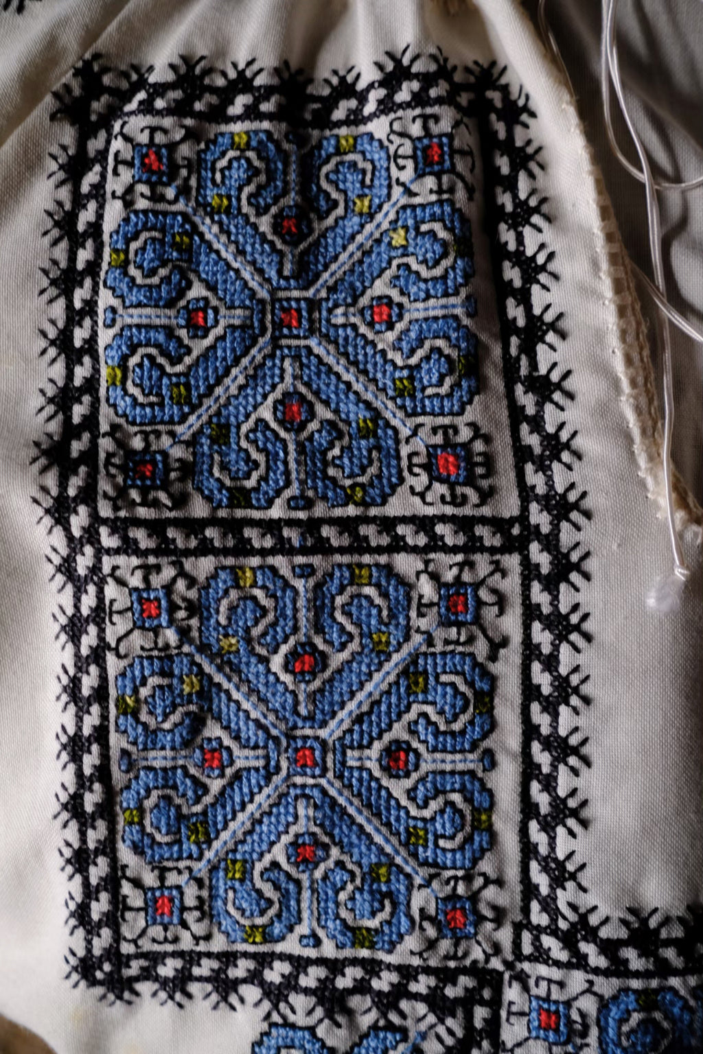 1960’s Croatian Folk Blouse / 克羅地亞罩衫