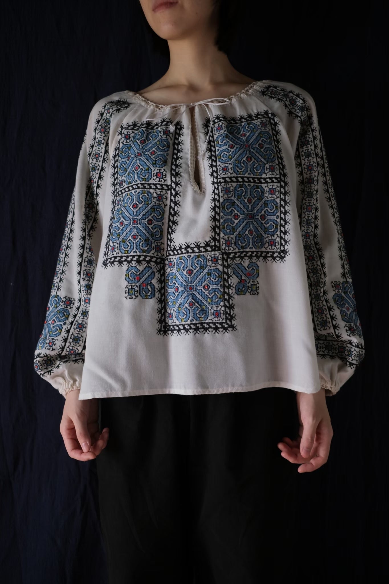 1960’s Croatian Folk Blouse / 克羅地亞罩衫