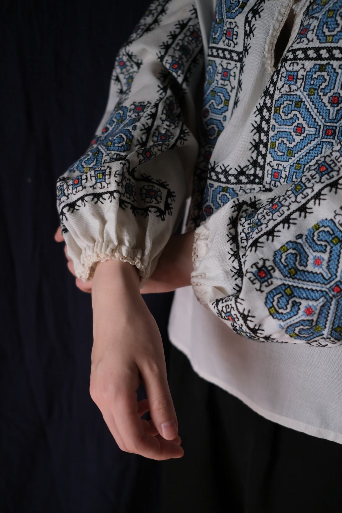 1960’s Croatian Folk Blouse / 克羅地亞罩衫