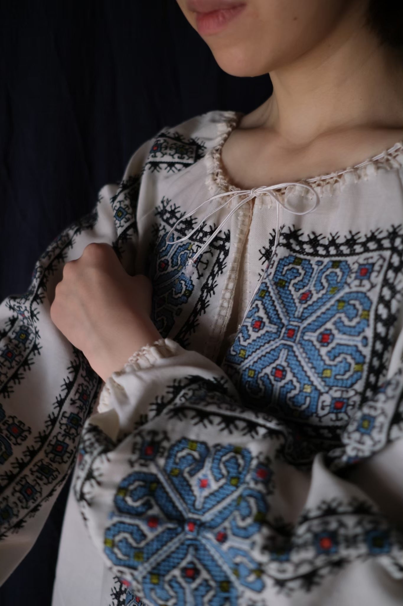 1960’s Croatian Folk Blouse / 克羅地亞罩衫