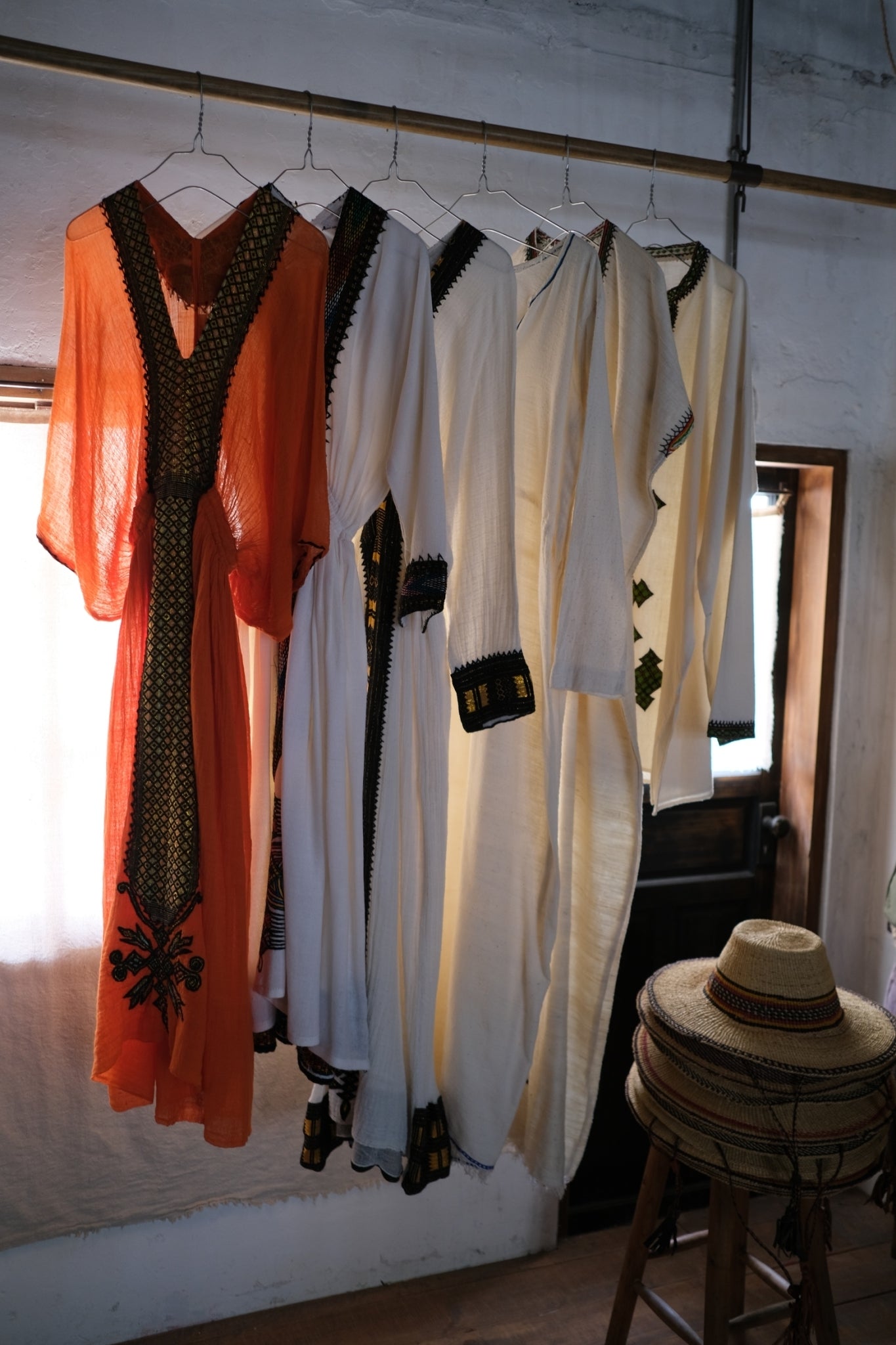 Ethiopian Embroidered Folk Dress / 衣索比亞傳統刺繡洋裝