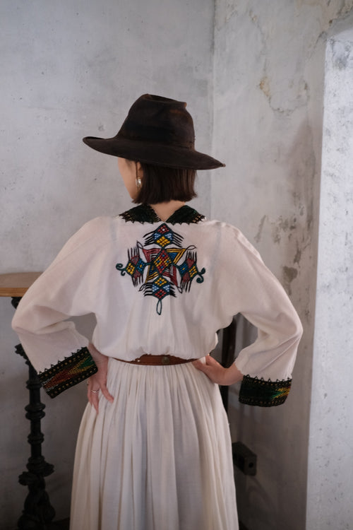 "Habesha Kemis'' Ethiopian Embroidered Folk Dress / 衣索比亞傳統刺繡洋裝