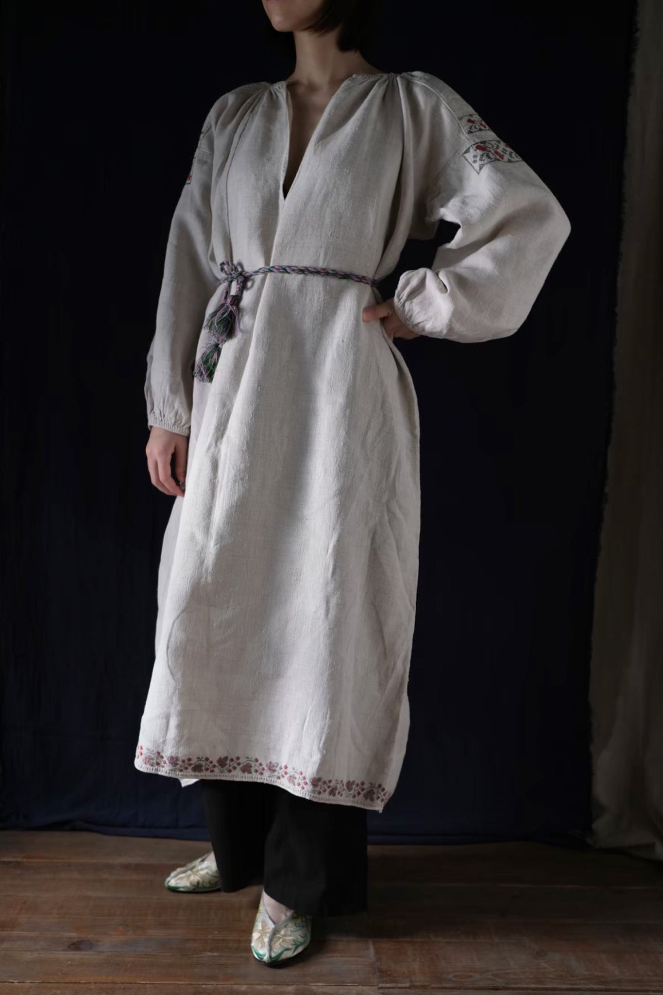 1940’s Ukrainian Folk Dress 烏克蘭手工刺繡洋裝