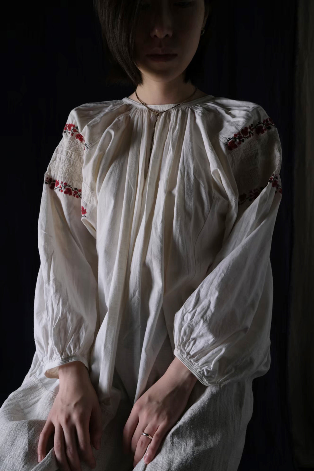 1940’s Ukrainian Folk Dress / 烏克蘭手工刺繡洋裝