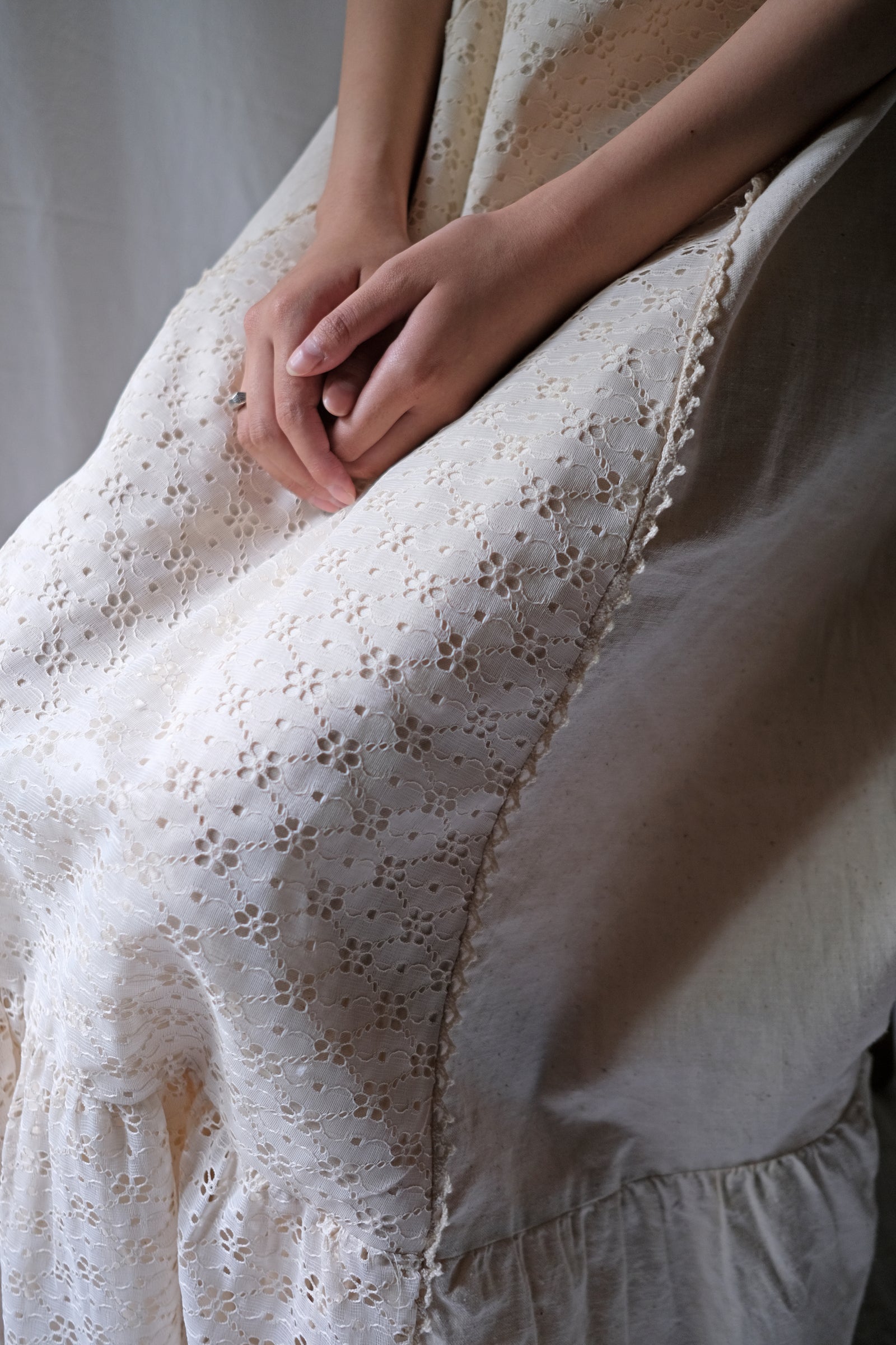 1970’s Jacquard Lace Raw Cotton Layered Maxi Dress / 緹花蕾絲原棉長裙