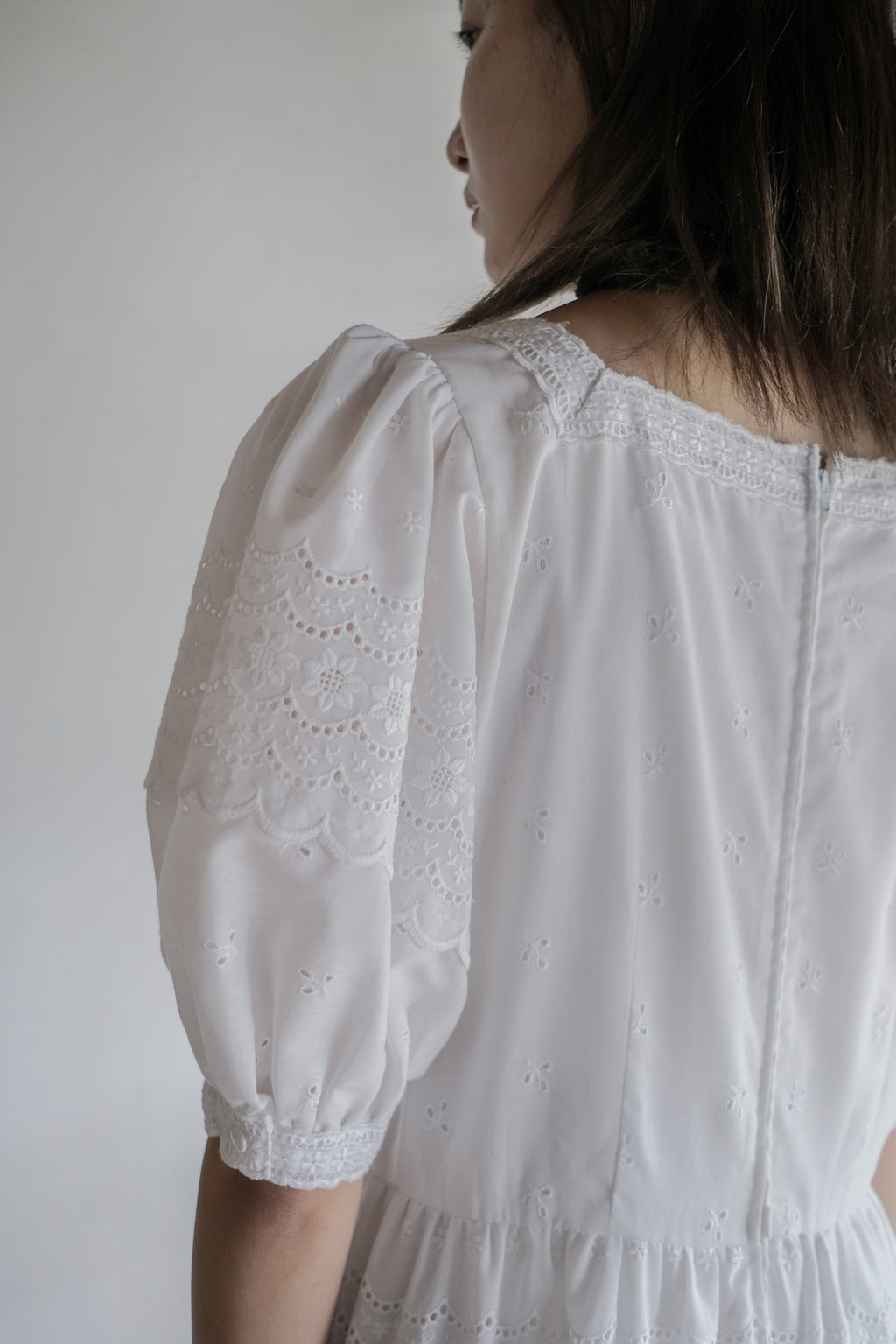 1980’s Puff Sleeve Lace Dress / 泡泡袖蕾絲連身裙