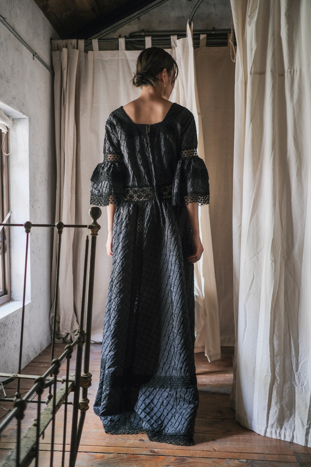 1970's Crochet Lace Bell Sleeve Maxi Dress / 鉤針蕾絲鐘形袖長裙