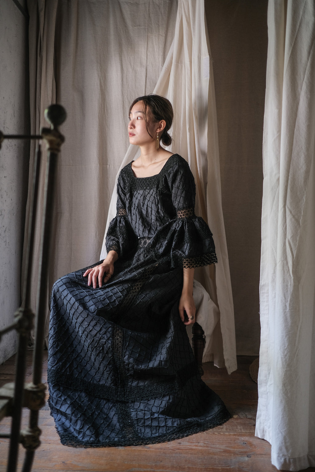 1970's Crochet Lace Bell Sleeve Maxi Dress / 鉤針蕾絲鐘形袖長裙