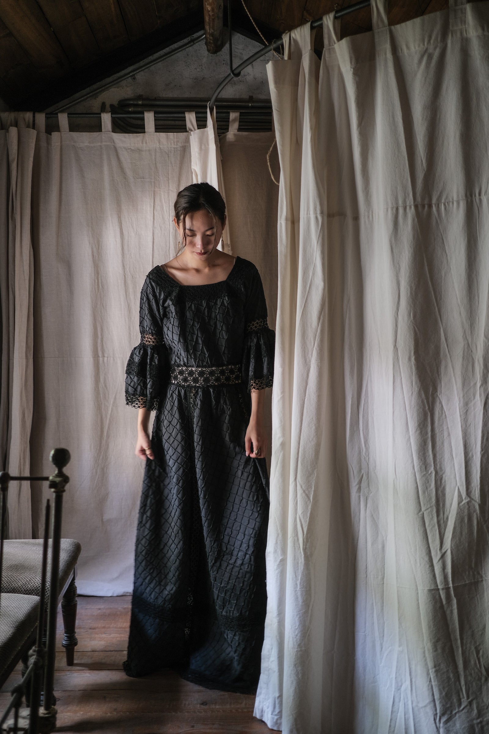 1970's Crochet Lace Bell Sleeve Maxi Dress / 鉤針蕾絲鐘形袖長裙
