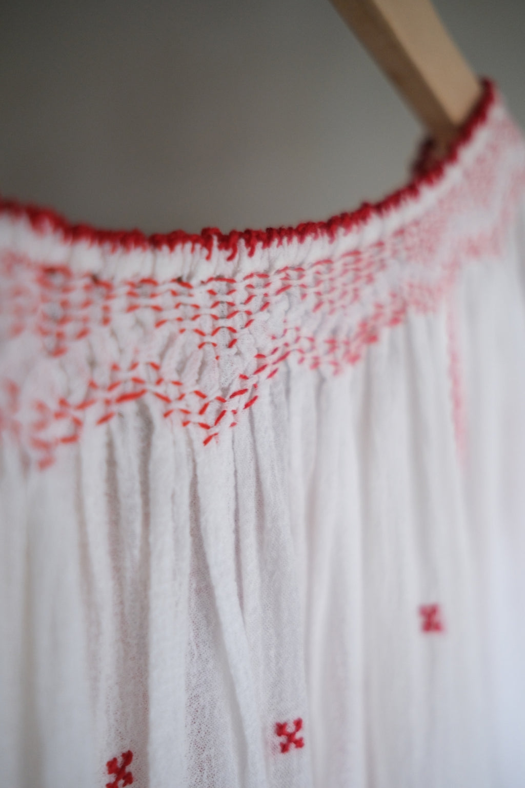 1970's Balkans Romanian Folk Gauze Blouse / Balkan Romanian Folk Gauze Blouse