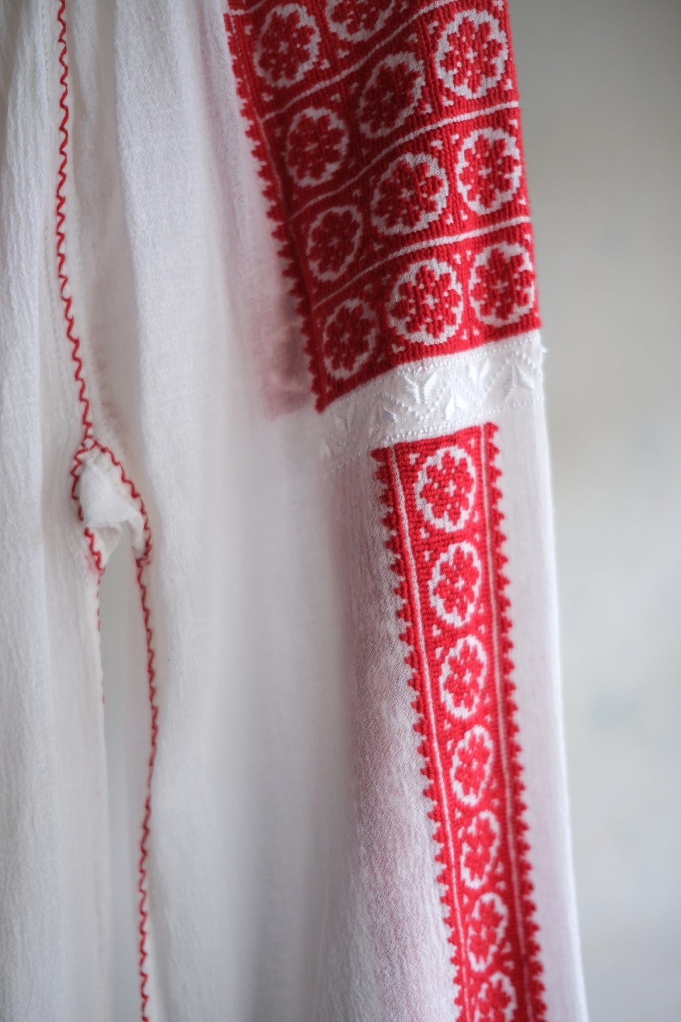 1970's Balkans Romanian Folk Gauze Blouse / Balkan Romanian Folk Gauze Blouse