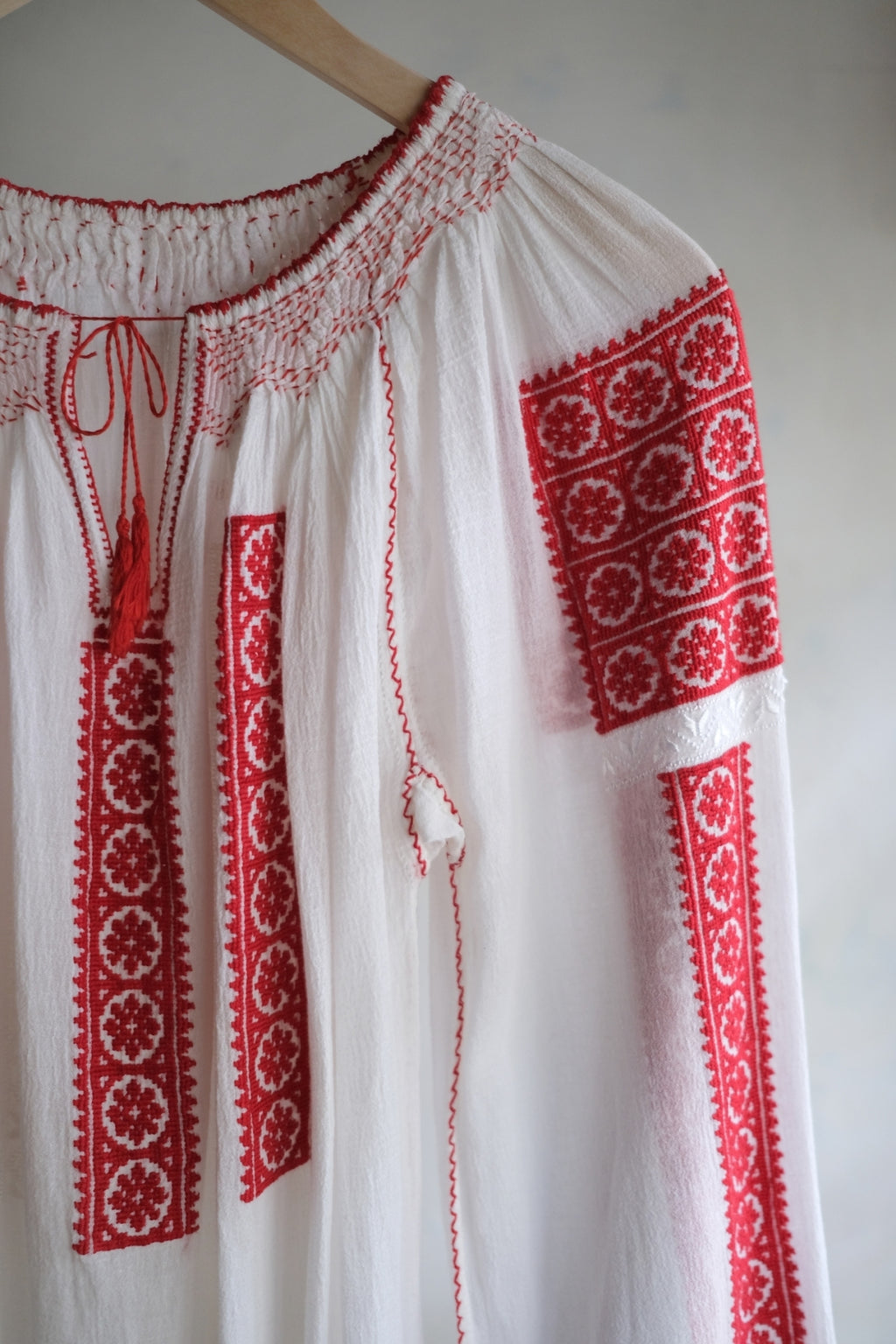 1970's Balkans Romanian Folk Gauze Blouse / Balkan Romanian Folk Gauze Blouse