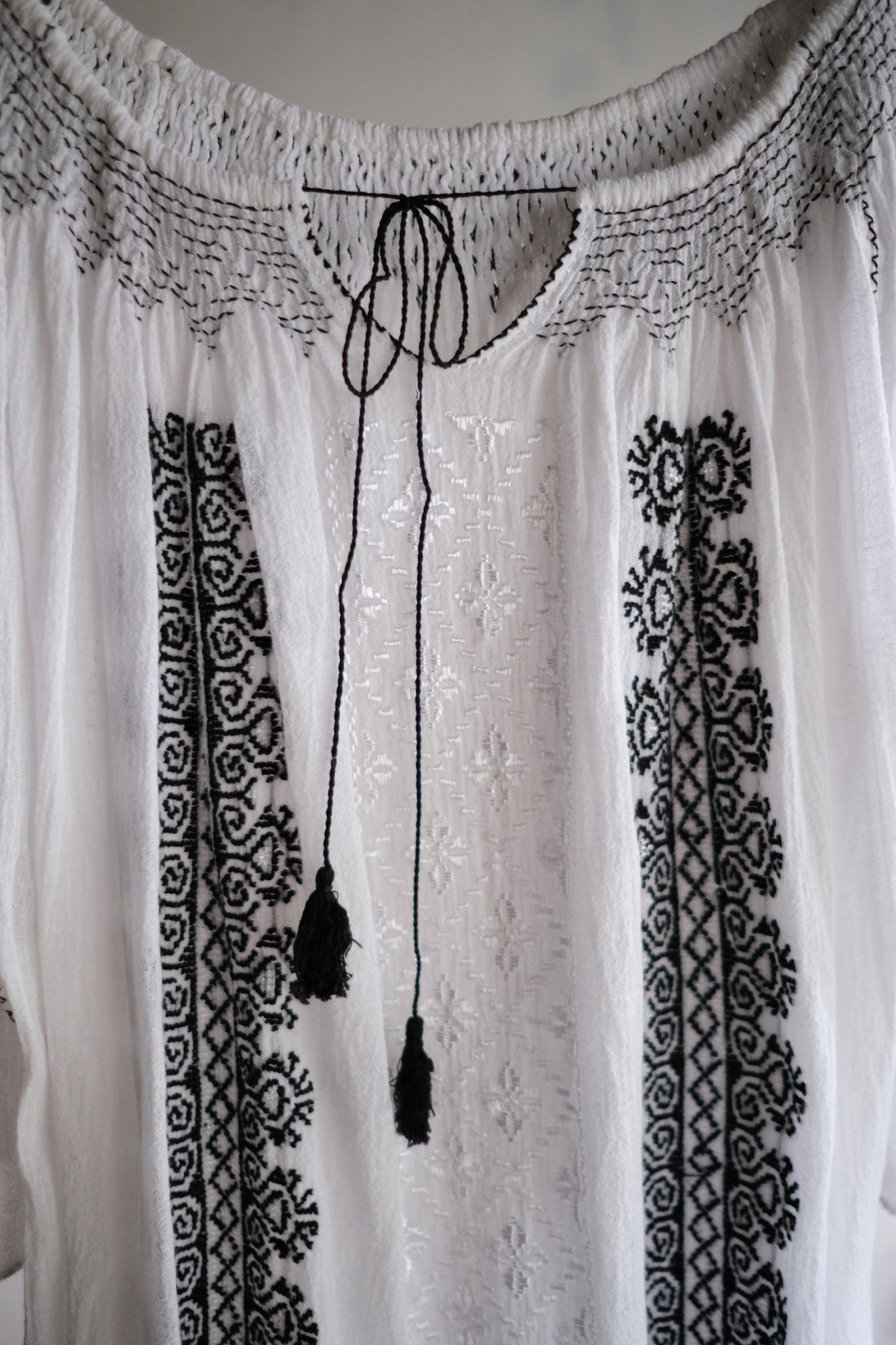 1970’s Balkans Romanian Folk Gauze Blouse / 巴爾幹羅馬尼亞民俗薄紗襯衫