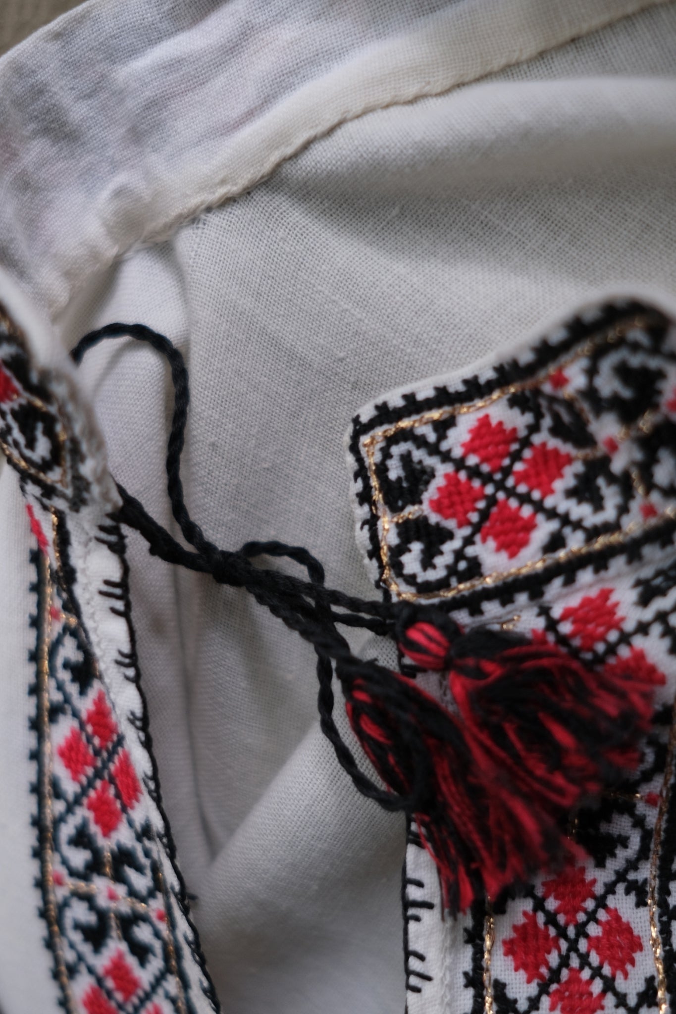 1970’s Balkans Folk Shirt / 巴爾幹民俗襯衫