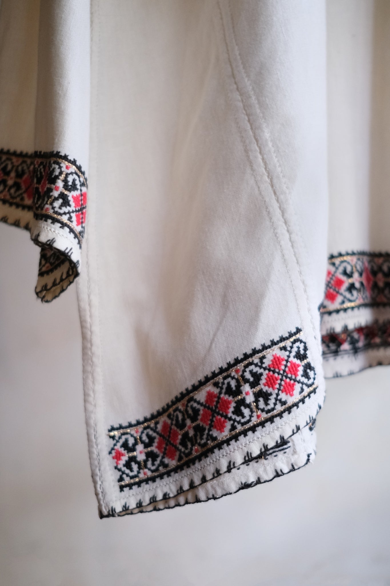 1970’s Balkans Folk Shirt / 巴爾幹民俗襯衫