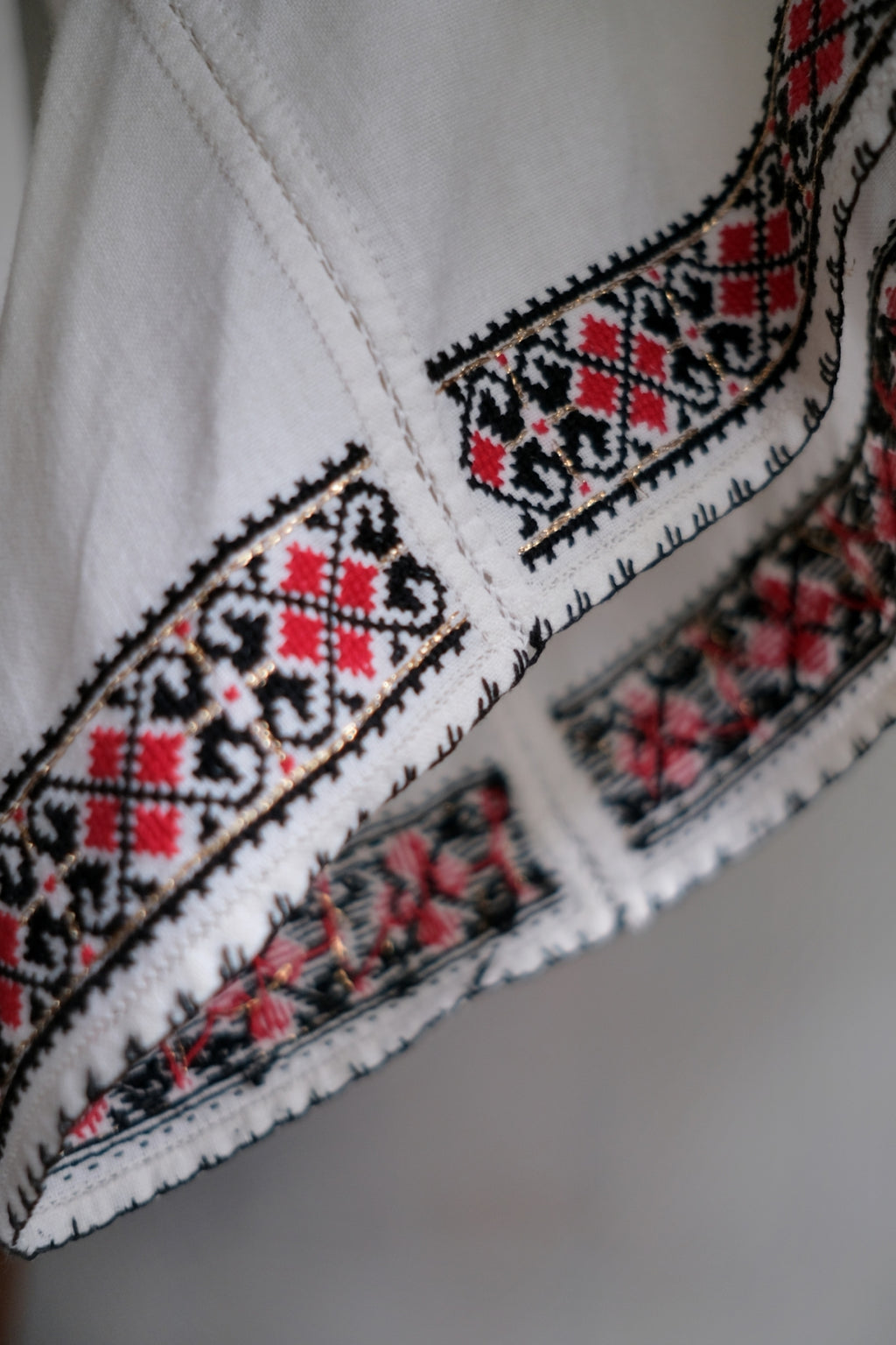 1970’s Balkans Folk Shirt / 巴爾幹民俗襯衫