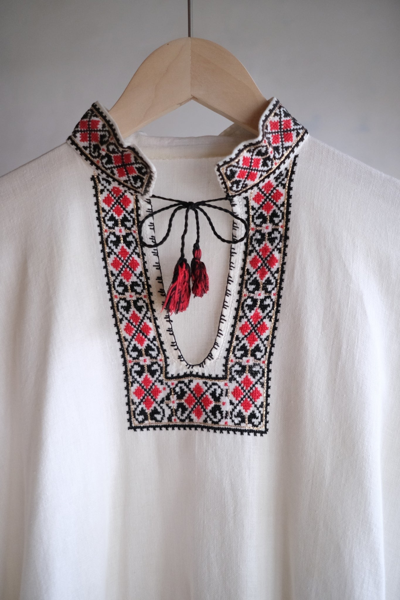 1970’s Balkans Folk Shirt / 巴爾幹民俗襯衫