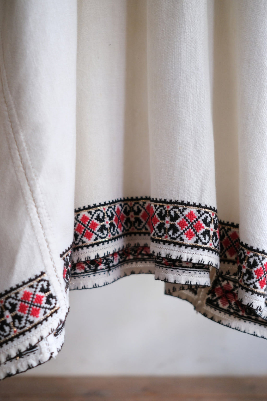 1970’s Balkans Folk Shirt / 巴爾幹民俗襯衫