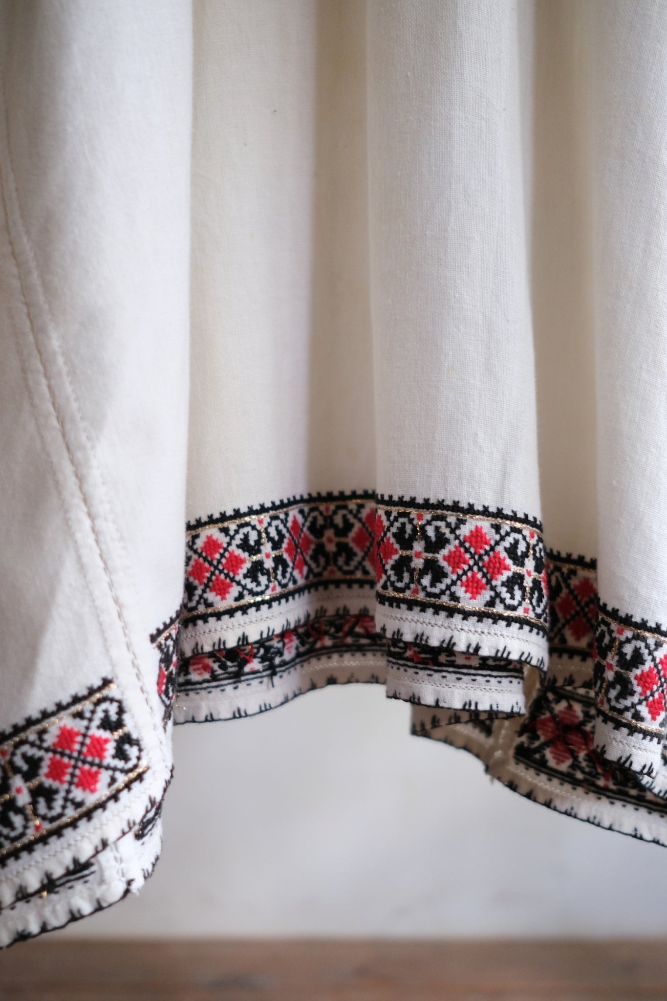 1970’s Balkans Folk Shirt / 巴爾幹民俗襯衫