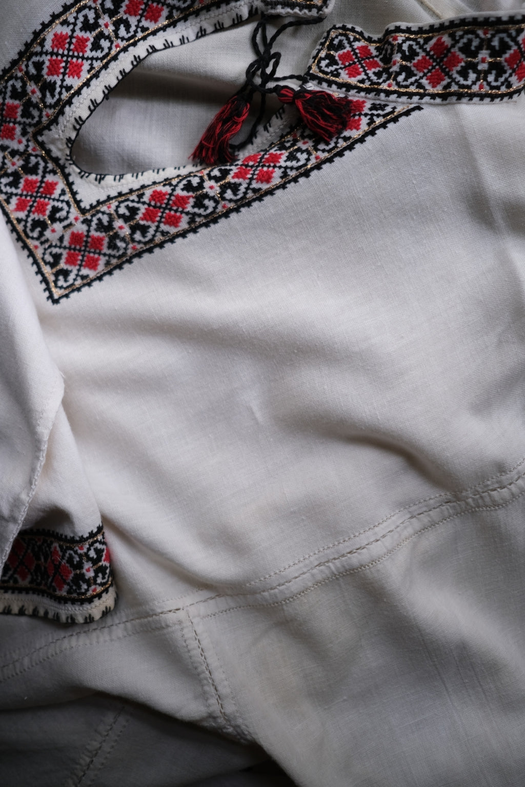 1970’s Balkans Folk Shirt / 巴爾幹民俗襯衫