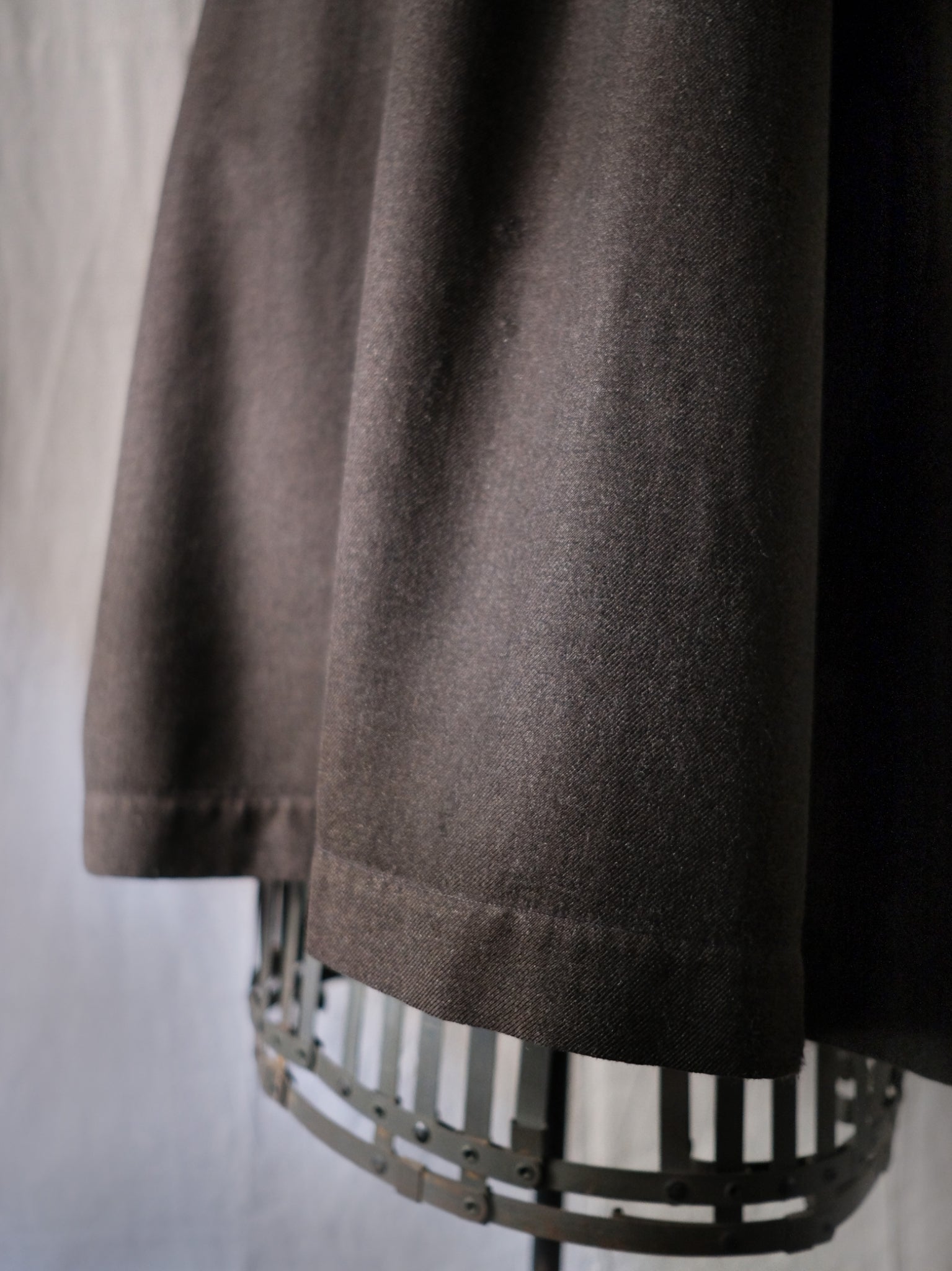 1900-10’s French Wool Twill “Biaude” Brass Chain / 法國 羊毛罩衫