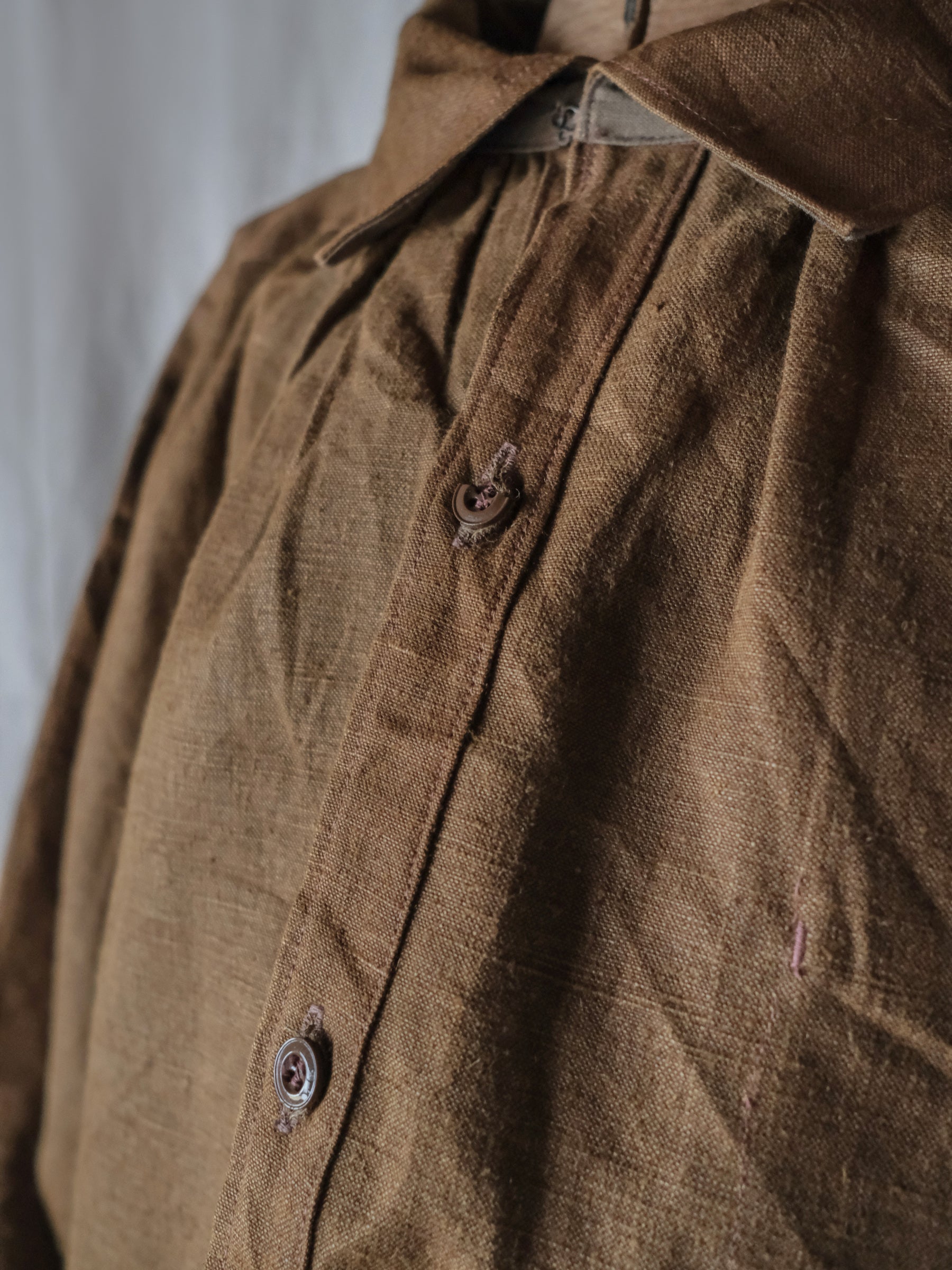 1930-1940’s French Farmer Heavy Chanvre Brown “Biaude” ou Smock / 法國 苴麻棕色罩衫