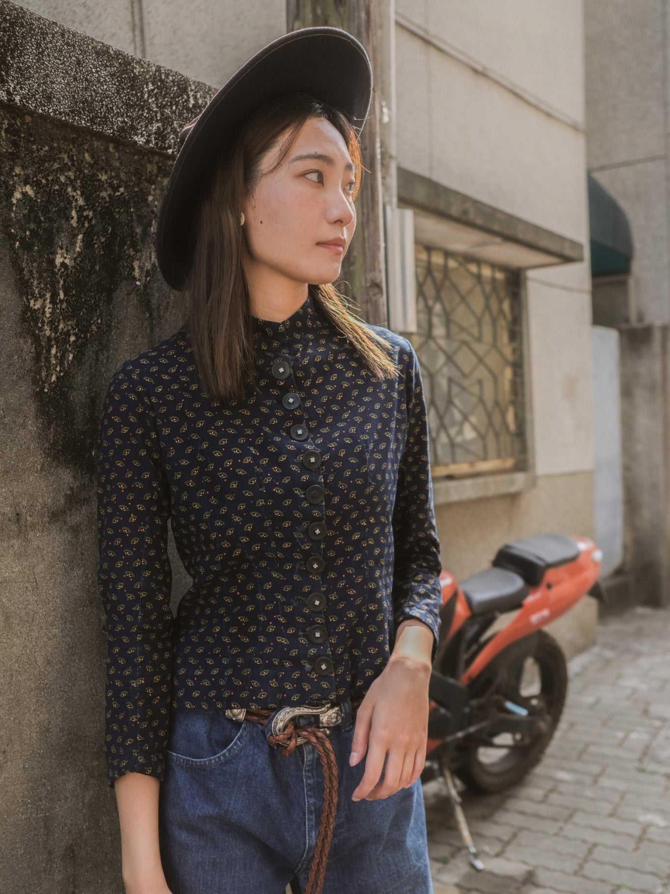 Late 1800’s Early 1900's Victorian Era Indigo Calico Women Blouse / 維多利亞時期藍染印花布仕女襯衫