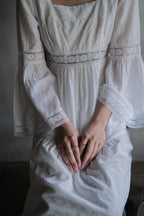 1970’s American Empire Waist Bell Sleeve Maxi Dress / 蕾絲鐘形袖長裙