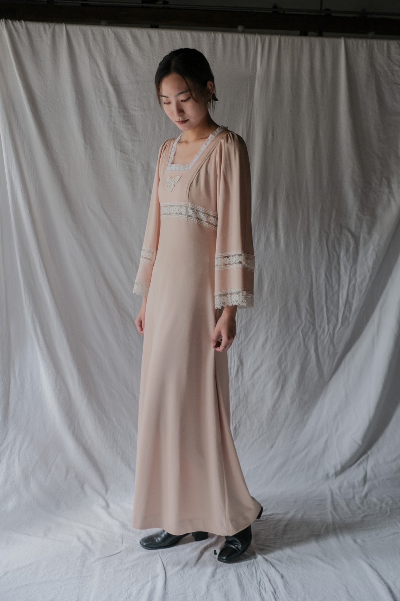 1970’s Knit Fabric Empire Waist Flare Sleeve Dress / 針織高腰喇叭袖長裙