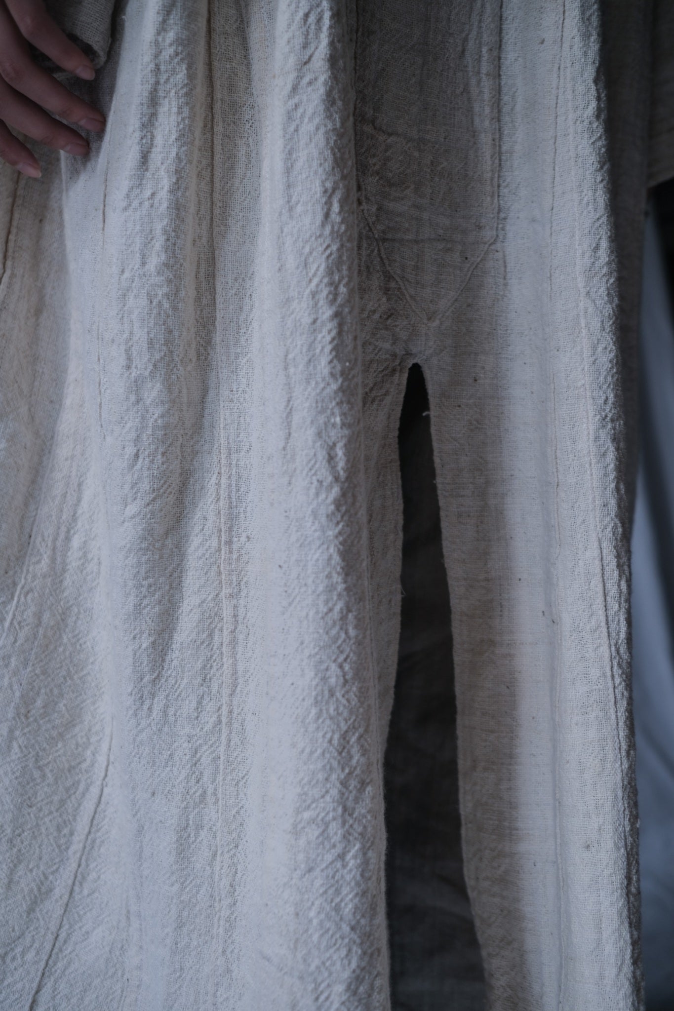 1950-1960's African Sahara Gandoura Hand Woven Raw Cotton / African Sahara Hand Woven Raw Cotton Sweater