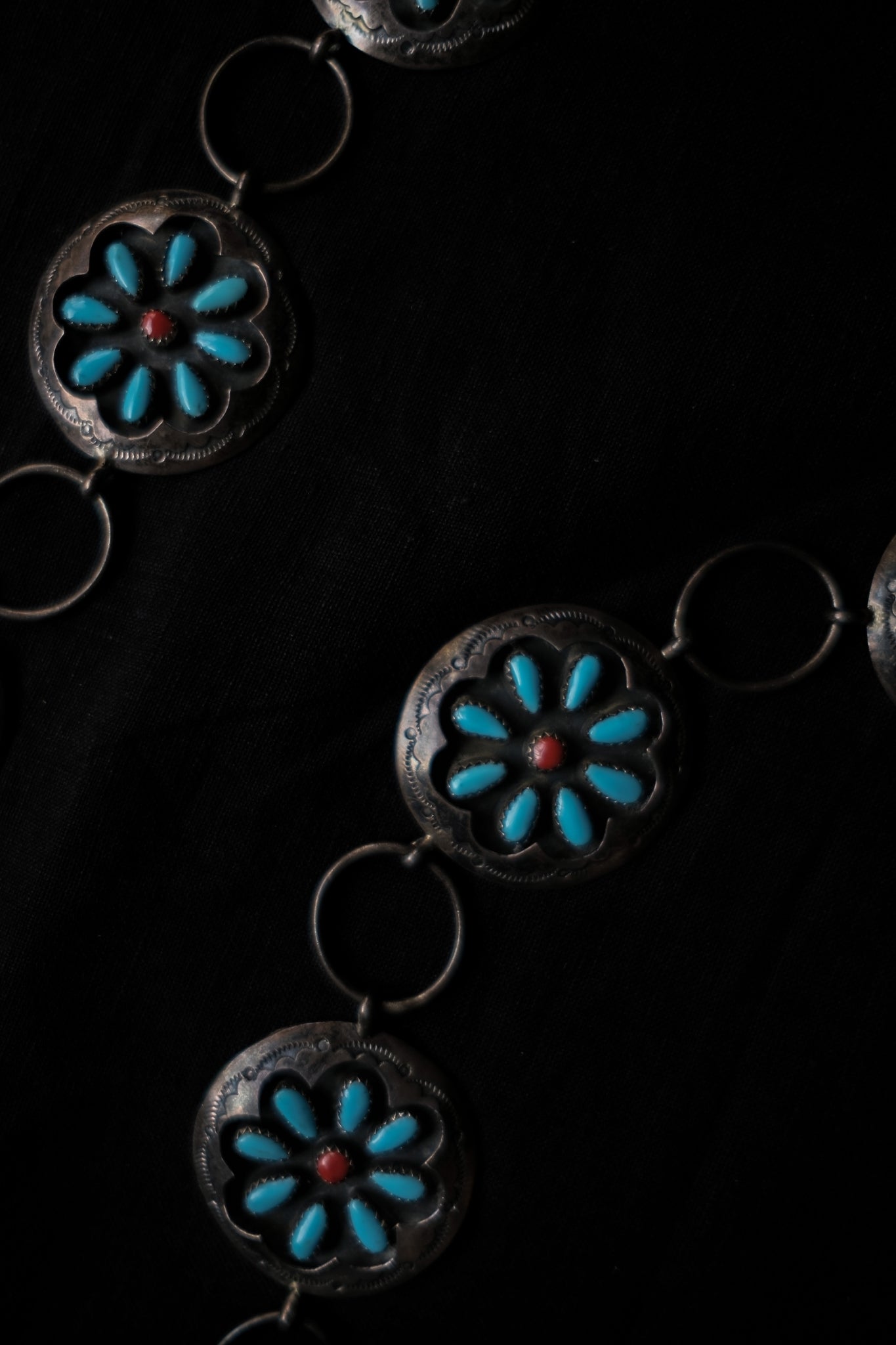 1990's American Native Turquoise and Coral Sterling Silver Concho Chain Belt / 美國原住民綠松石純銀腰鍊