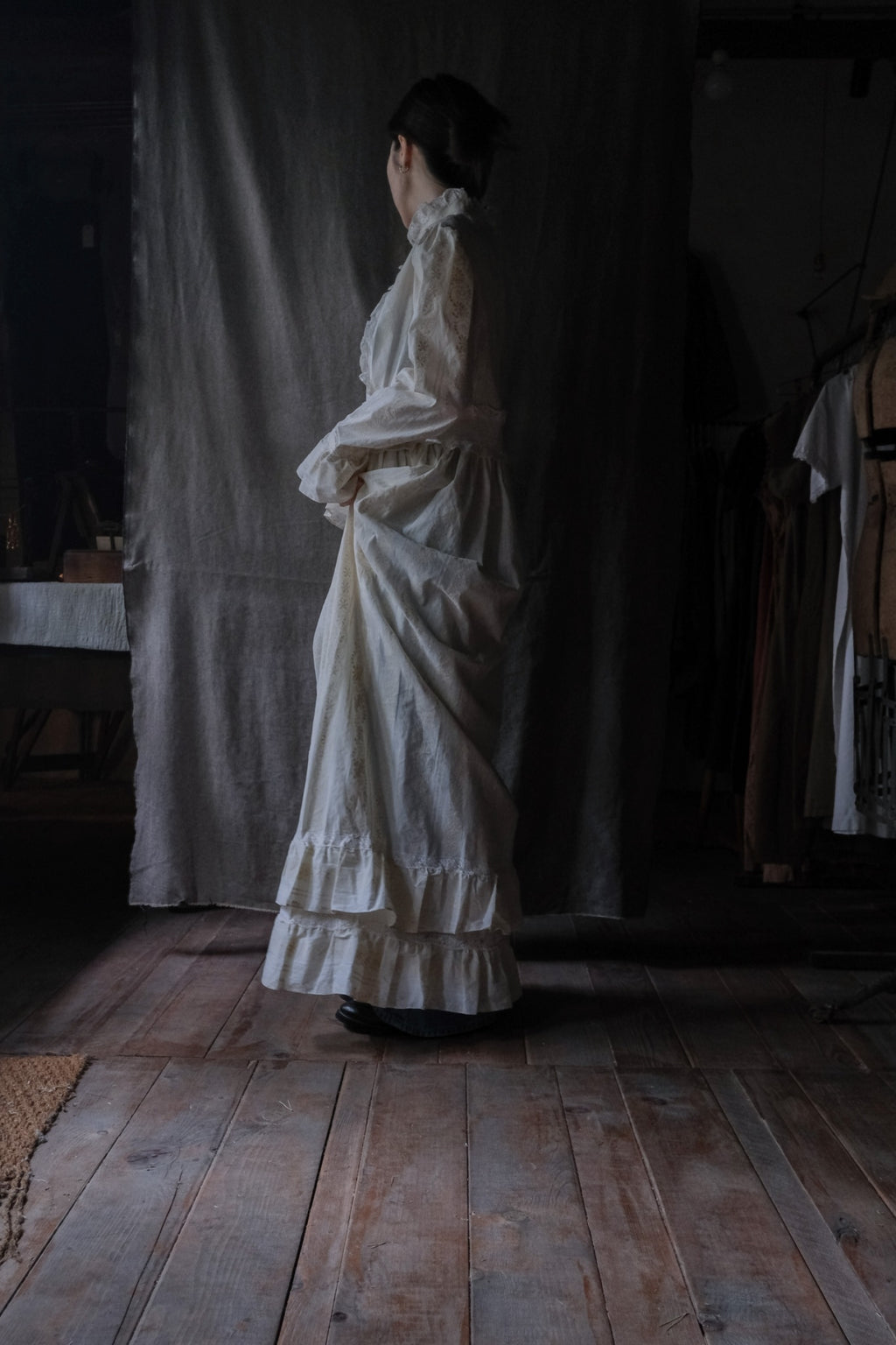 1980's Layered Lace Flocky Print Maxi Dress / 蕾絲植絨印花連身蛋糕裙