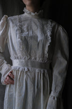1980's Layered Lace Flocky Print Maxi Dress / 蕾絲植絨印花連身蛋糕裙