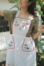 Vintage Portuguese Embroidered Apron / 葡萄牙刺繡圍裙