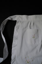 Vintage European Embroidered Apron / 歐洲刺繡圍裙