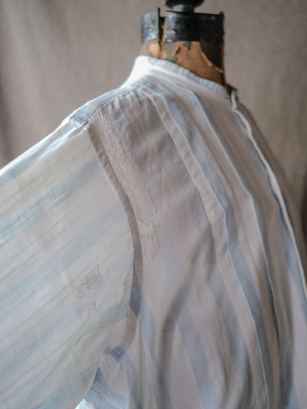 1920-1930’s France Faded Stripe Dress Shirt / 法國褪色條紋禮服襯衫