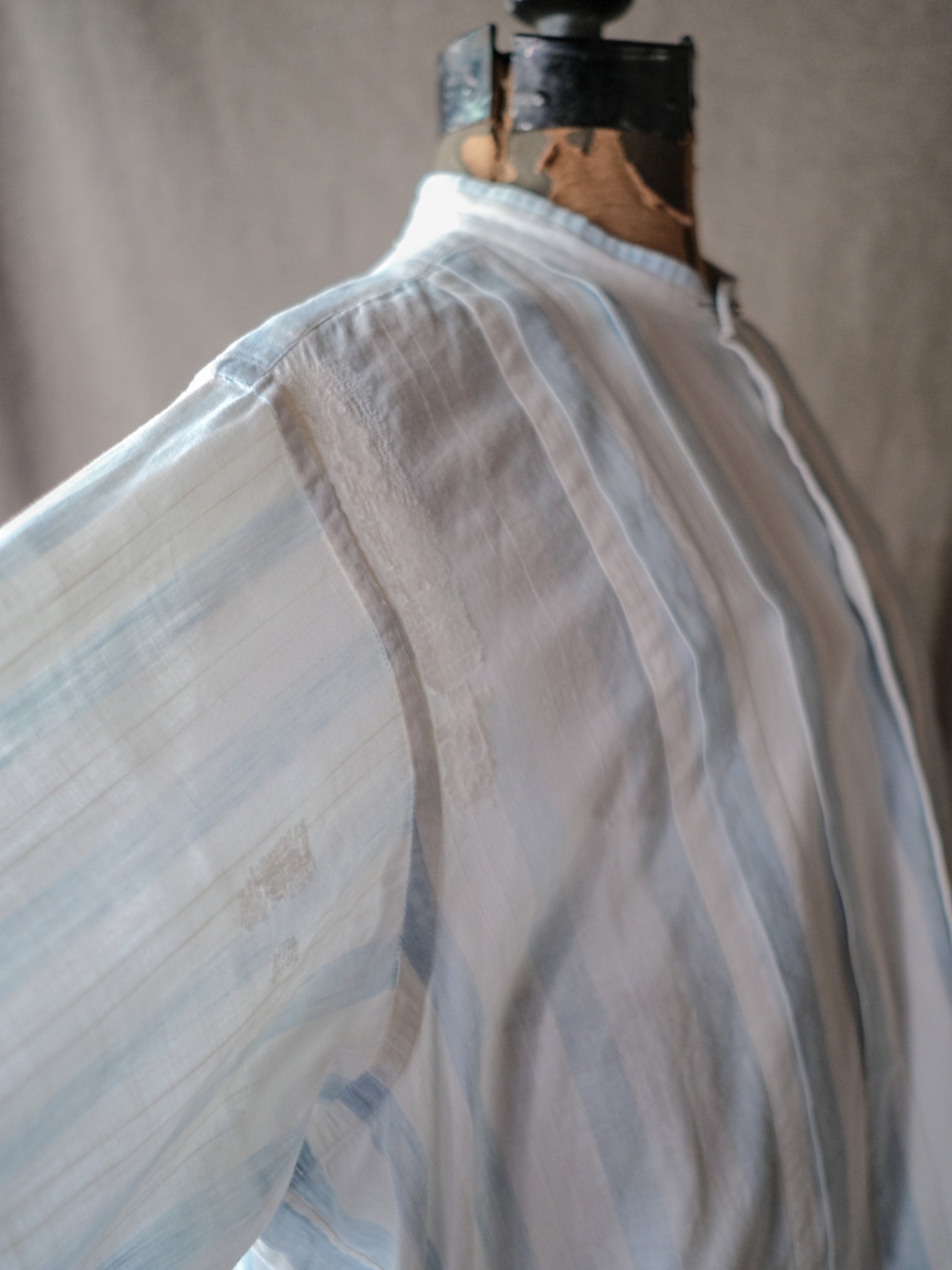 1920-1930’s France Faded Stripe Dress Shirt / 法國褪色條紋禮服襯衫