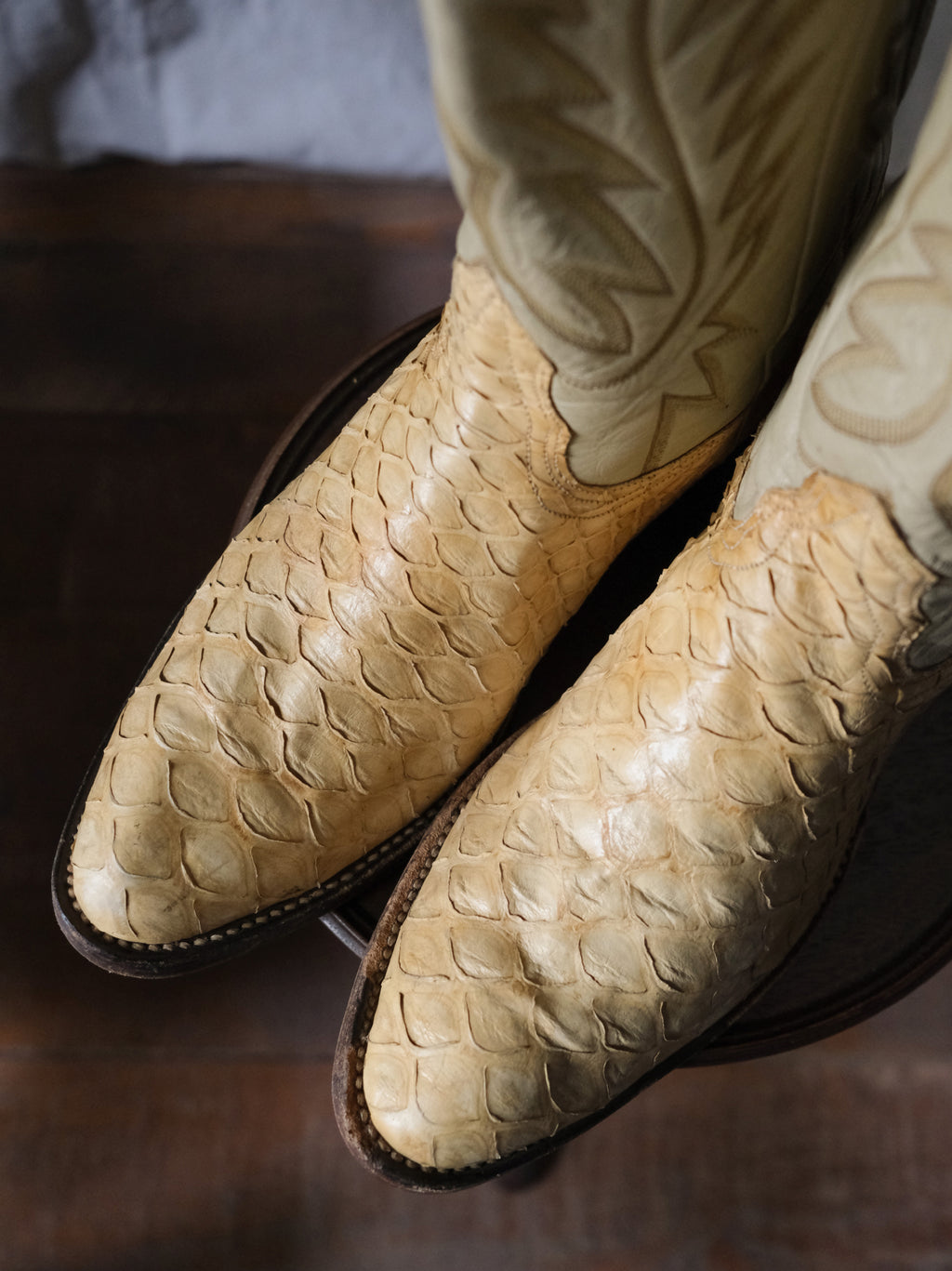NOCONA Snakeskin Cream Yellow Cowboy Boots 蛇皮復古奶油黃刺繡西部靴