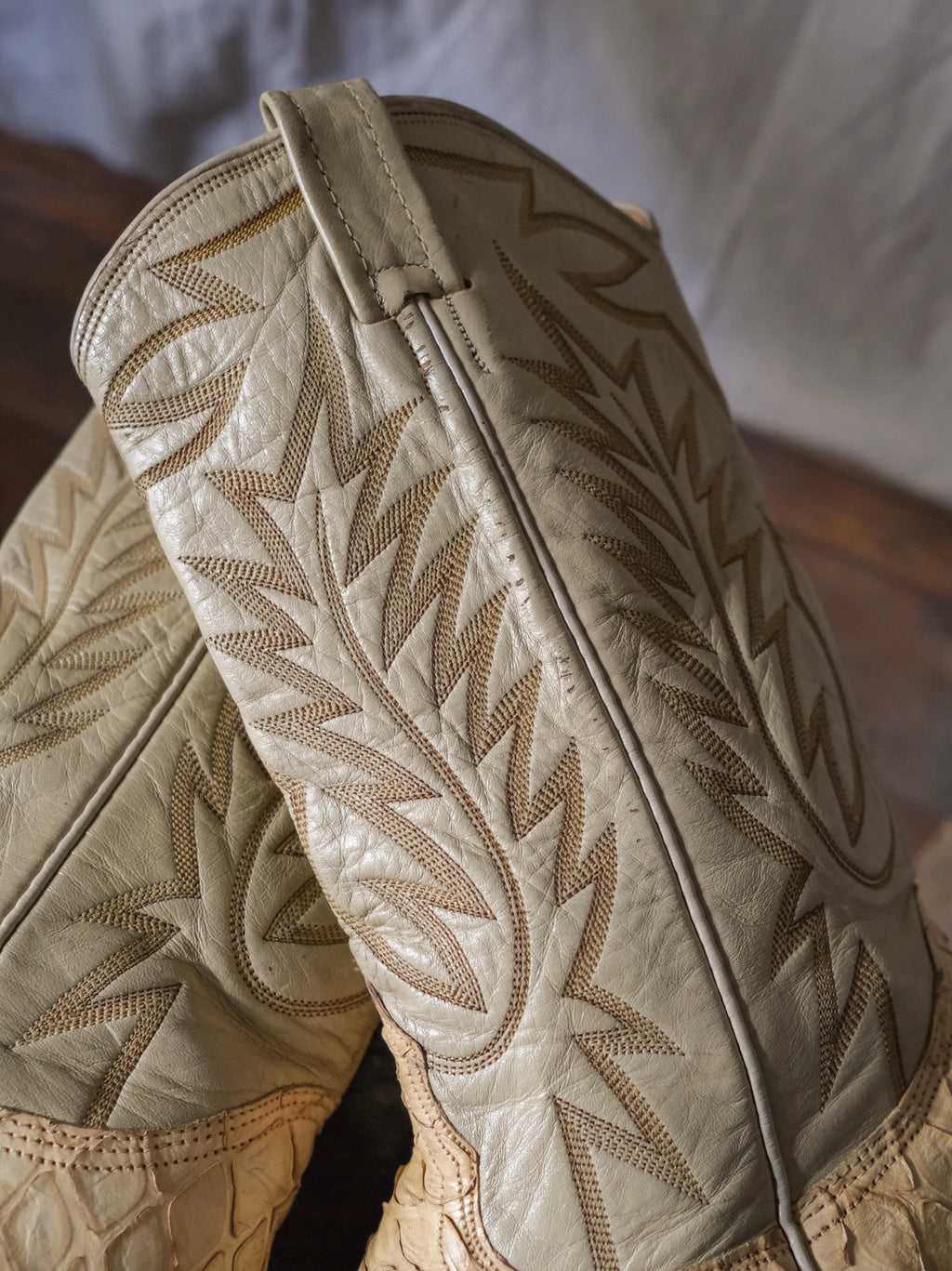 NOCONA Snakeskin Cream Yellow Cowboy Boots 蛇皮復古奶油黃刺繡西部靴