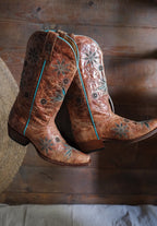 Shyanne Women's Snip Toe Turquoise Embroidered Cowboy Boots 女士方尖頭綠松色雕花做舊西部靴