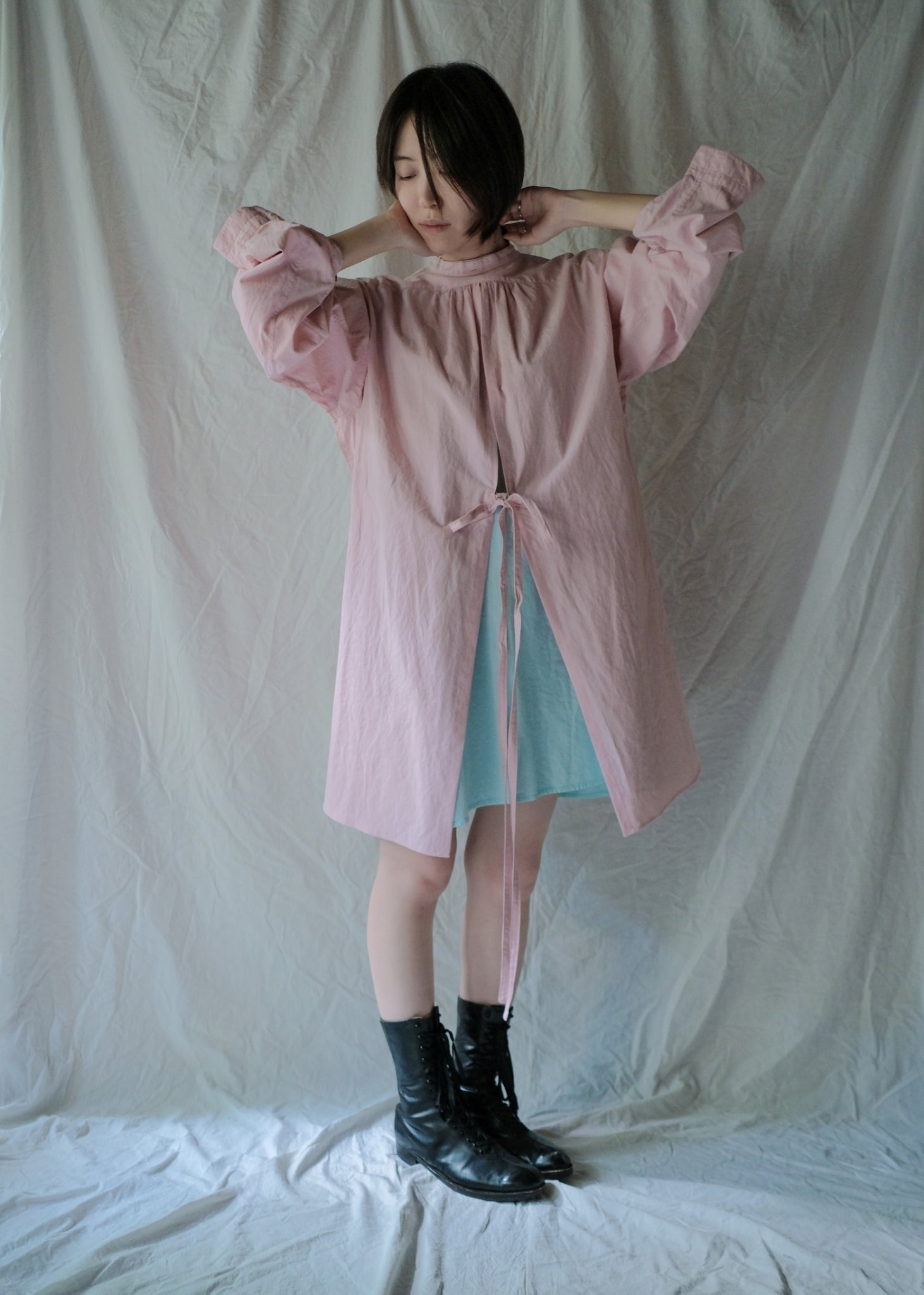 1930-1940’s Vintage European / France Open-Back Drawstring Dress Shirt / 霞色粉歐洲露背綁繩禮服襯衫