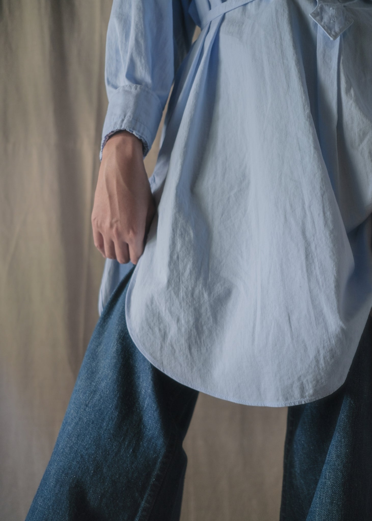 1900-1910’s Vintage European / France Open-Back Drawstring Dress Shirt /月色藍歐洲露背綁繩禮服襯衫