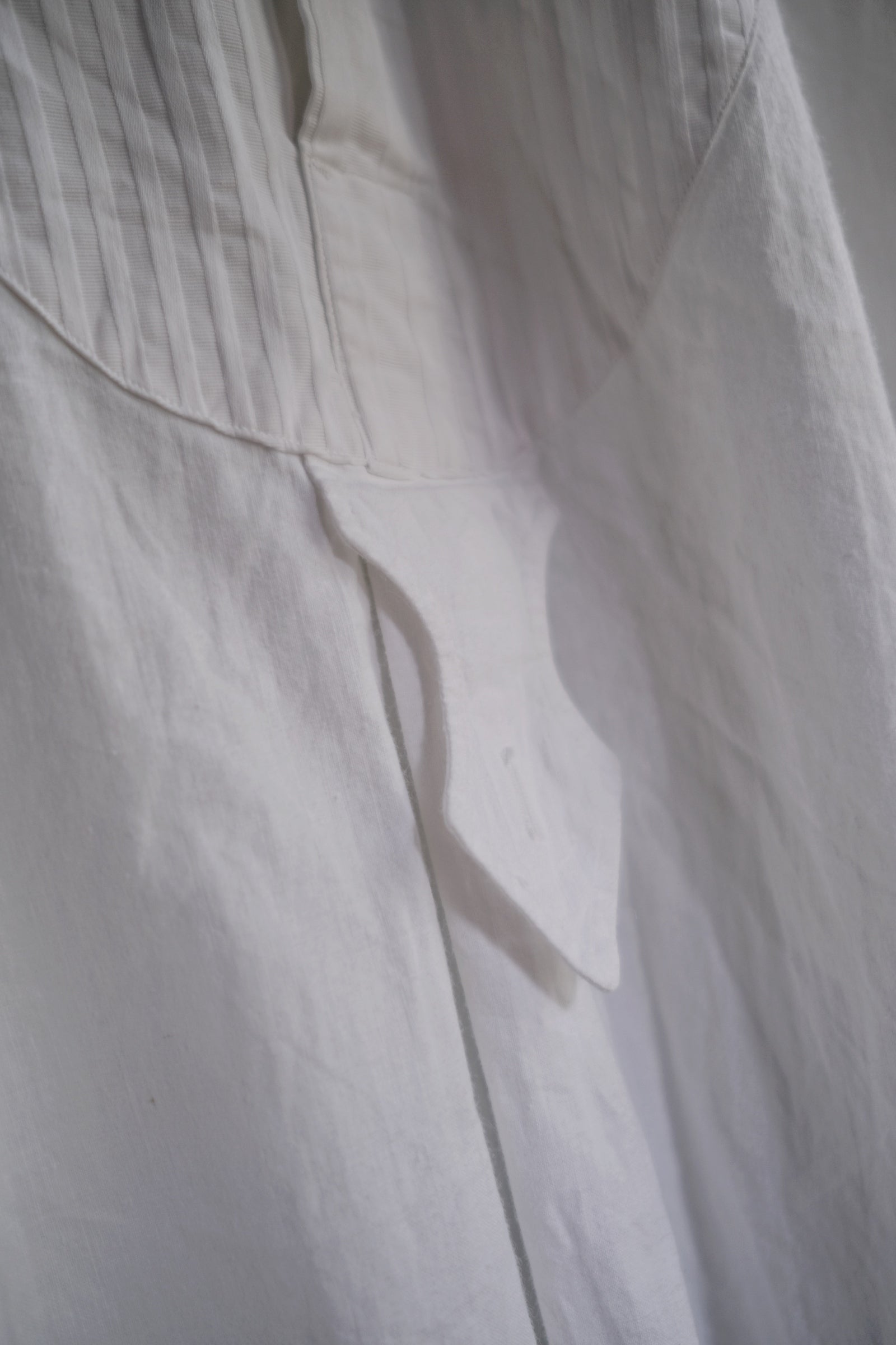 1930-1940’s Vintage European / France Open-Back Drawstring Dress Shirt  / 歐洲露背綁繩禮服襯衫