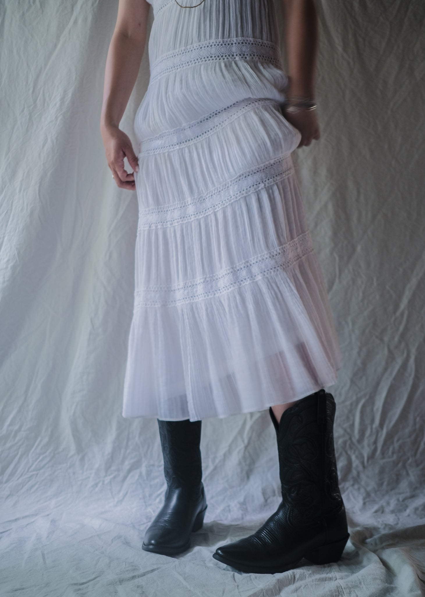 1970’s Crochet Lace Sun Dress / 鉤針蕾絲無袖洋裝