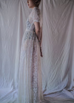 Vintage Lace Maxi Dress / 透膚蕾絲長裙
