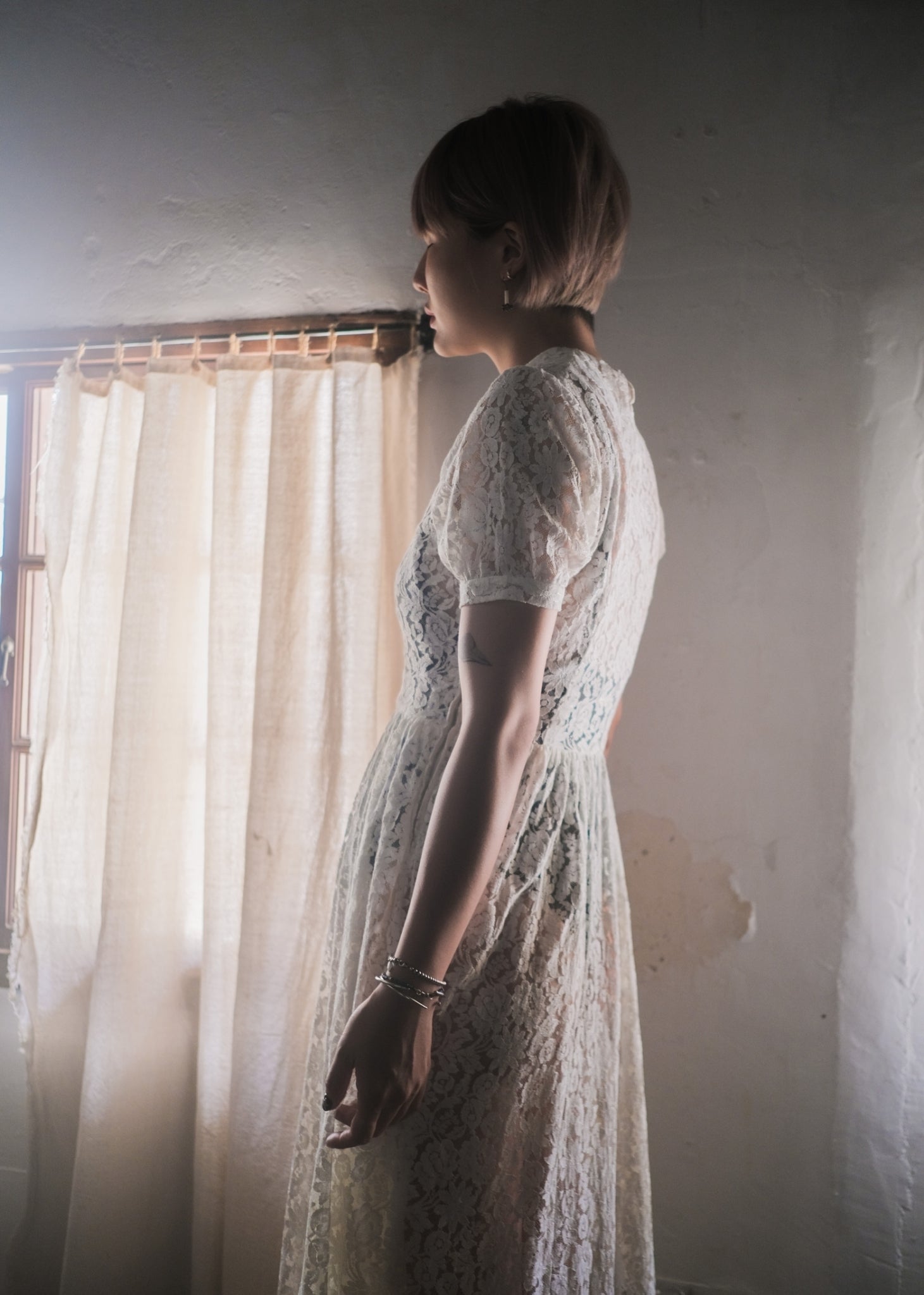 Vintage Lace Maxi Dress / 透膚蕾絲長裙
